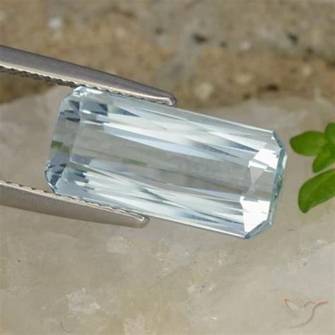 7 Carat Blue Aquamarine Gemstone Emerald Cut Loose Aquamarine From