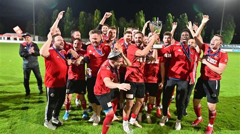 Er wird jedes jahr vom schweizerischen fussballverband. Fussball, Schweizer Cup: Schönenwerd-Niedergösgen mit Traumlos