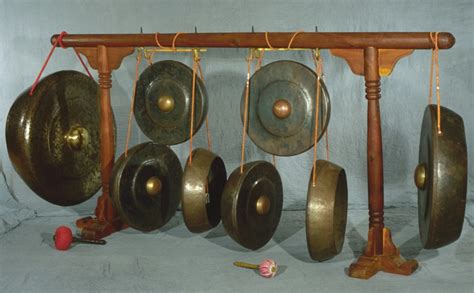 Kempul · Grinnell College Musical Instrument Collection · Grinnell