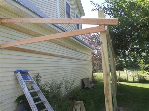 When we wanted a barn for our children to play in and use for their farm we discovered that nothing could be found to fit our fancy online. How to Build a Lean-to Shed: 8 Steps (with Pictures)