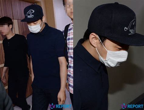 Gambar anime cowok pake masker. 15+ Trend Terbaru Foto Cowok Keren Pake Topi Dan Masker ...