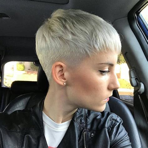 Chic Short Pixie Cuts For Fine Hair Tresses In Short Pixie