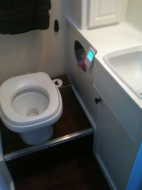 Amazing Small Rv Bathroom Toilet Remodel Ideas 36 Homishome
