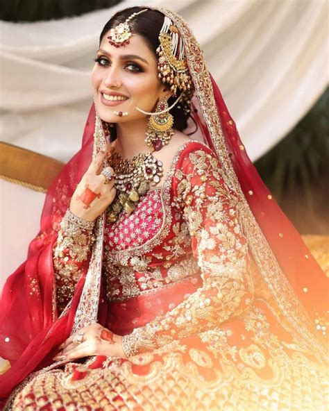 Ayeza Khan Steals Hearts In A Festive Orange Bridal Pictures Lens
