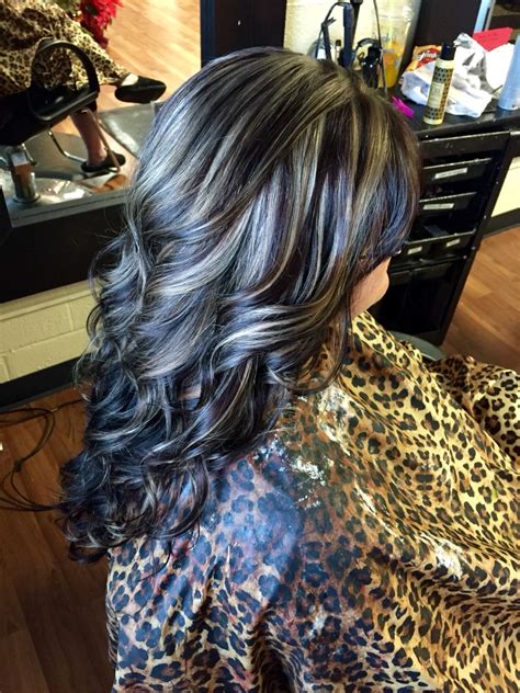 Add warmth to your hair with red highlights. Dark brown with blonde highlights. | Hair styles, Hair ...