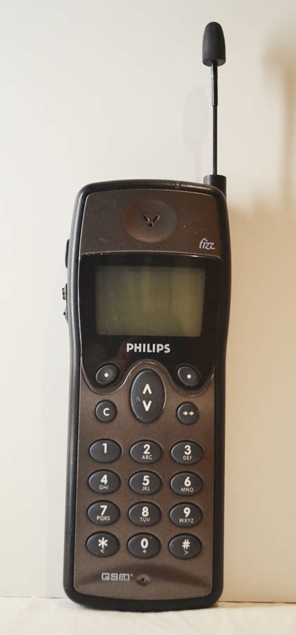 Philips Fizz My First Gsm Old Phone Telephones Nokia Fizz Philips