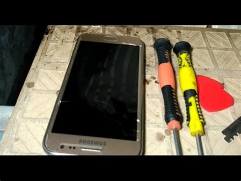 Namaskaar doston is video main maine samsung j2 mobile ki charging problem solution karke dikhaaya gaya hai agar yah. Samsung Galaxy J2 J200H Charging Problem Ways Solution ...