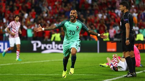 Half time / full time record portugal vs croatia. Portugal beat Croatia with Ricardo Quaresma goal in extra ...