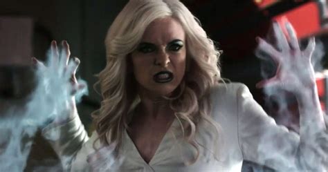 Danielle Panabaker And Killer Frost Leaving The Flash Cosmic Book News