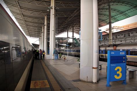 Or get a full kuala lumpur to ipoh flight plan. ETS Platinum: Padang Besar to Kuala Lumpur by Train - Baolau
