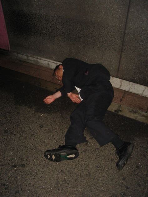 Passed Out Salaryman Tamachi Station And He Missed The