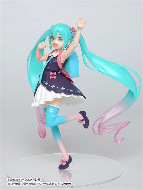 Your Guide To Buying Vocaloid Merchandise — New Hatsune Miku Spring