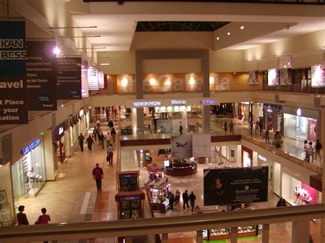 The Galleria Houston Texas Labelscar The Retail History Blog