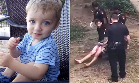 Texas Toddler Stabbed To Death By His Father Identified Daily Mail