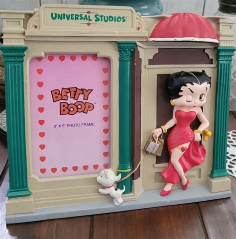 Vintage Betty Boop With Dog Universal Studios Picture Photo Frame 3d