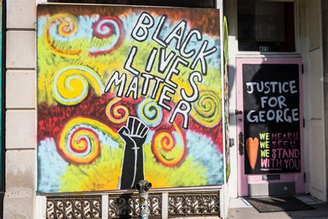 30 black lives matter street art photos george floyd murals around the world parade