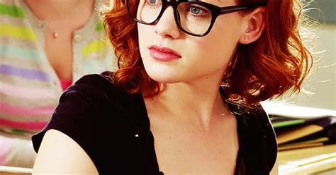 The Hottest Fictional Characters In Glasses Jane Levy And Hair Coloring