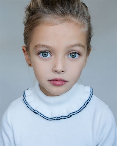 30 Angelic Child Models Who Are Stunningly Beautiful