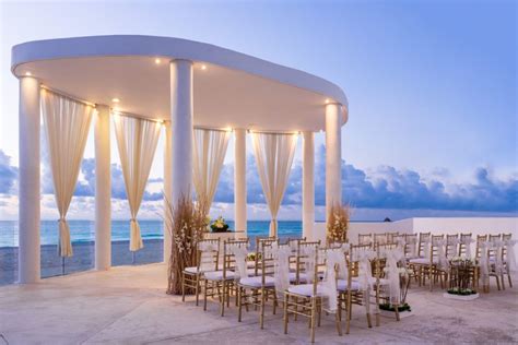 Best Cancun Wedding Resorts Which One Should You Choose Destination