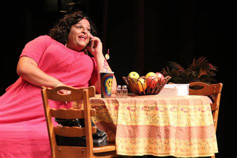 New Waterbury Play Fleshes Out Viral Sensation ‘italian Mom’ Connecticut Public