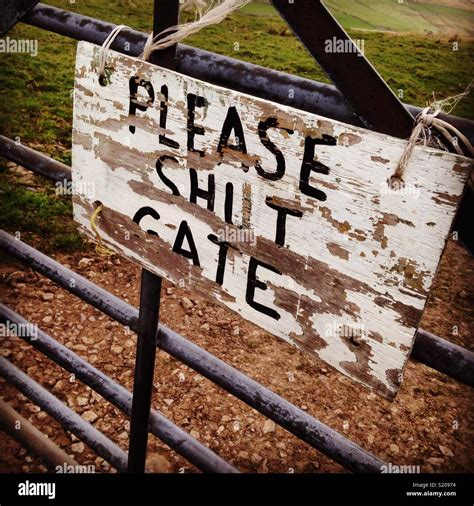 Funny Farm Sign Hi Res Stock Photography And Images Alamy