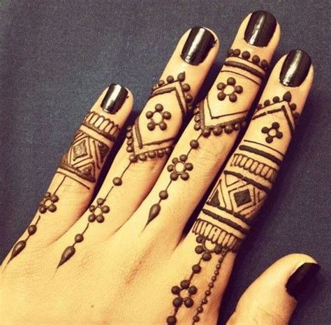 Top 10 Mehndi Designs For Fingers Mehndi Yoyo Henna Tattoo Designs
