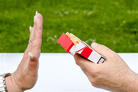 The 5 Best Ways To Help You Quit Smoking 5 Is The Best For Heavy Smokers Holistic Approach