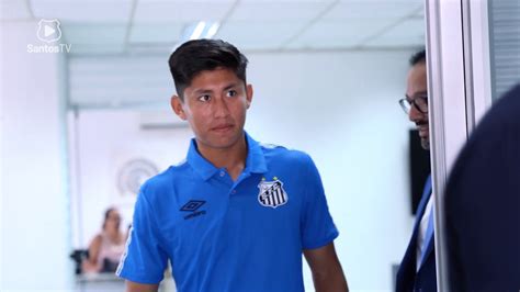 Miguel Terceros Joia Da Base Do Santos Assina Primeiro Contrato