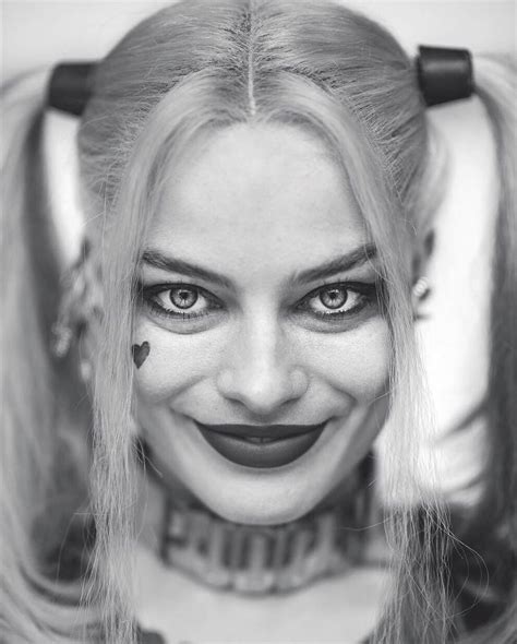 Best Of Margot On Twitter New Promotional Picture Of Margot Robbie As