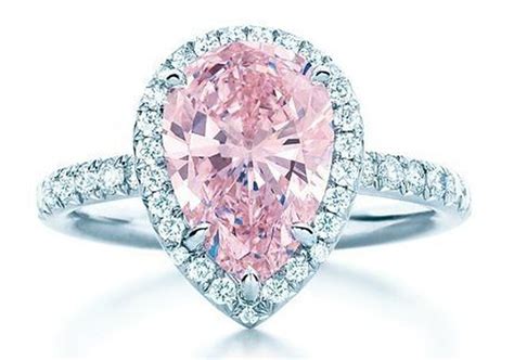 8 Insanely Expensive Engagement Rings To Gawk At This Morning Racked