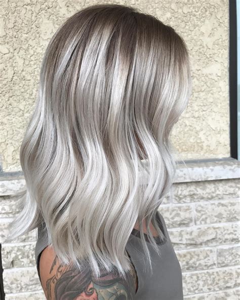 Pick your favorite new look here! 10 Ash Blonde Hairstyles For All Skin Tones 2020