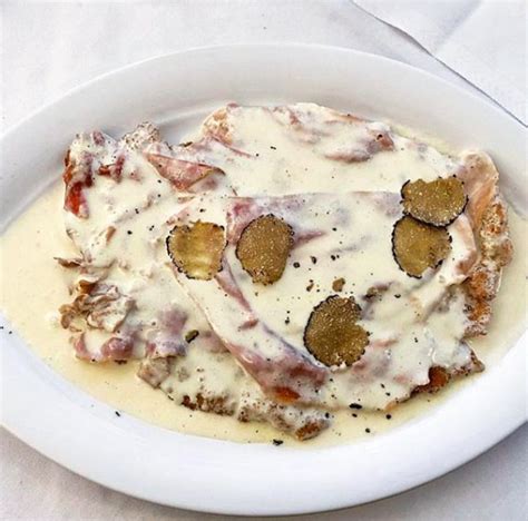 Check spelling or type a new query. Esistono cotolette fuori da Milano: la cotoletta alla ...