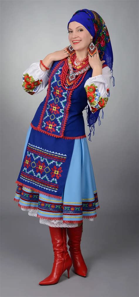 УКРАЇНСЬКИЙ НАЦІОНАЛЬНИЙ ЖІНОЧИЙ КОСТЮМ №50 44 56Р folk costume ukrainian women ukrainian