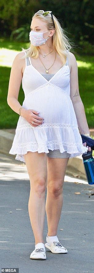 Pregnant Sophie Turner Cradles Baby Bump On Walk With Joe Jonas Daily