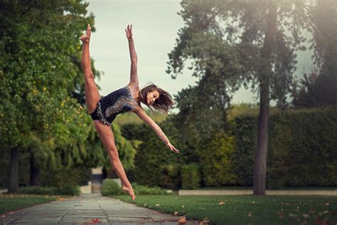 Wallpaper Sports Women Jumping Ballerina Dancer Dimitry Roulland Oceane Charoy Physical