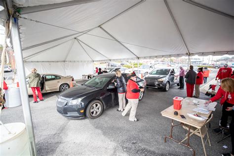 Photos: COVID-19 vaccination site opens at Austin Peay