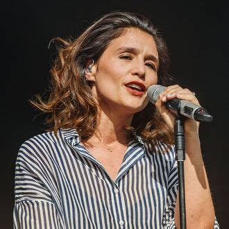 See scene descriptions, listen to previews, download & stream songs. Jessie Ware Has Returned With Heavenly New Song 'Midnight'
