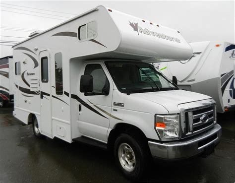 2013 Adventurer 19rk Modern Interior And Comforts Of Home On The Road