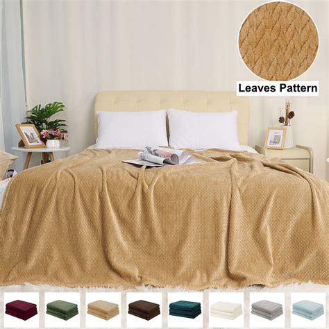 Piccocasa Soft Microplush Velvet Blanket Luxurious Fuzzy Fleece Throw All Season Bed