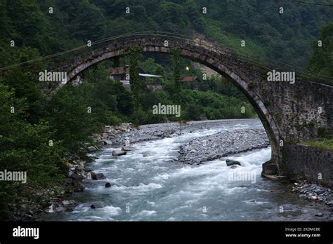 Historical Senyuva Bridge Rize Turkey Stock Photo Alamy