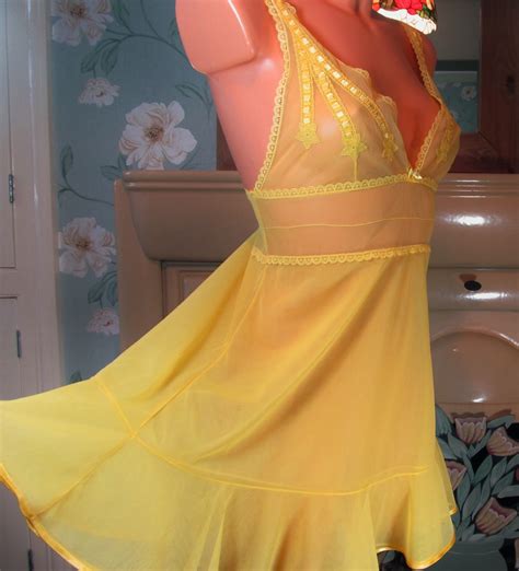 Vintage Yellow Soft Chiffon Sheer Babydoll Nightie Gown Dress Full Slip