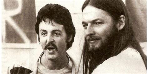 Paul Mccartney And David Gilmour A Harmonious Collaboration Of Musical