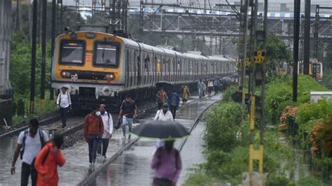 Mumbai Local Train Services To Start From August 15 For Fully