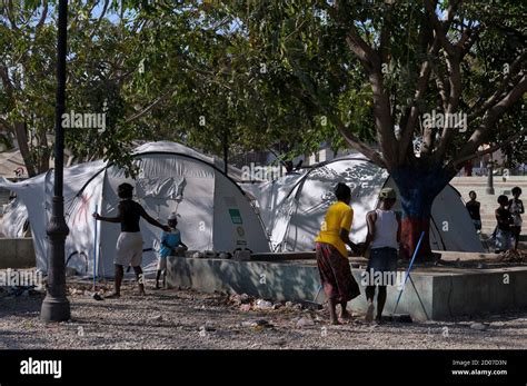 Tent Encampments Hi Res Stock Photography And Images Alamy