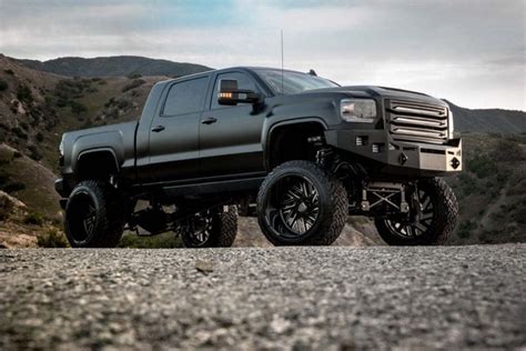 Lifted Gmc 2500hd Denali Blacked Out