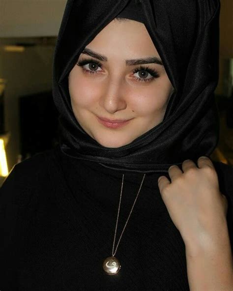اجمل نساء عربيات احلى فتيات بالحجاب عيون الرومانسية