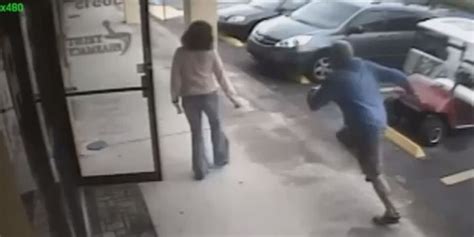 Woman Beaten And Robbed While Leaving Pharmacy In Broad Daylight Video Huffpost