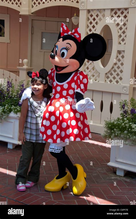 Minnie Mouse Character At Disneyland In Anaheim California Stock Photo