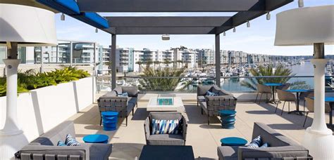 Marina Del Rey Restaurant With A View Brizo Bar And Restaurant