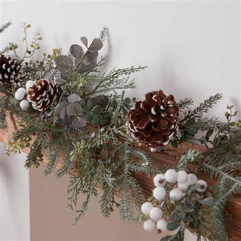 Forest Flurry Winter Pinecone Christmas Garland By Dibor